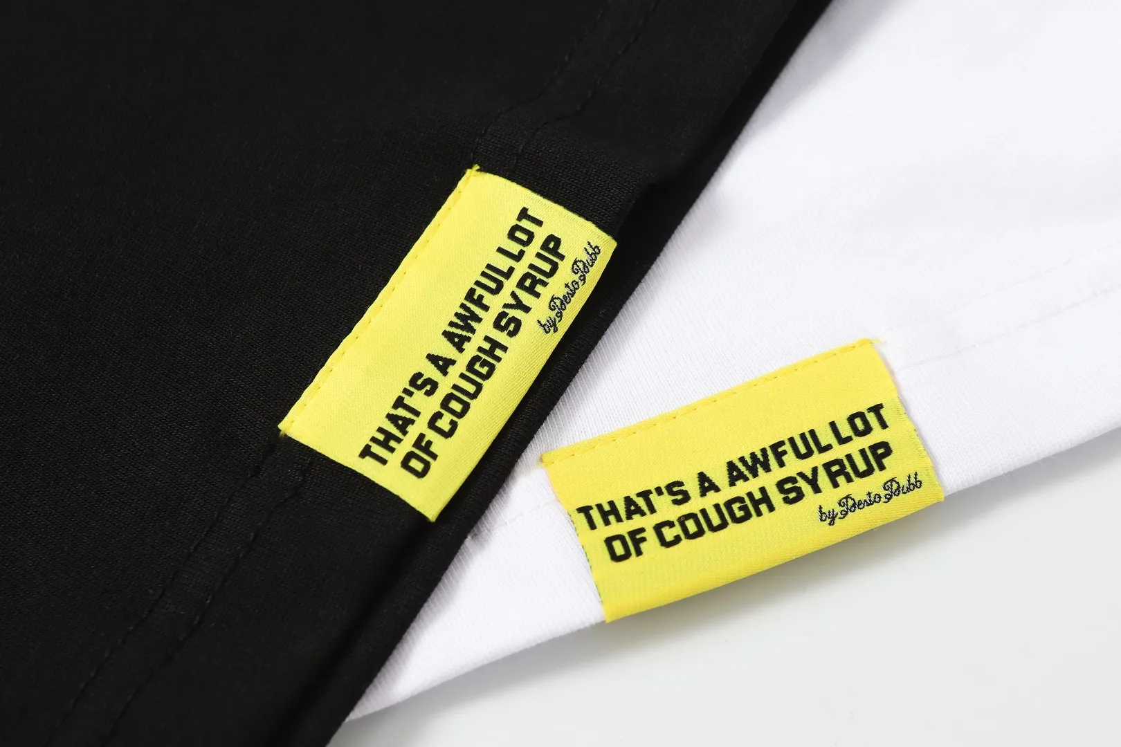 C # / Black THAT'S A AWFUL LOT OF COUGH SYRUP In Stock （ T Series） Same Style. （fabric): 100% Sizes（size）：S-M L X L （colour）： / Black 👉